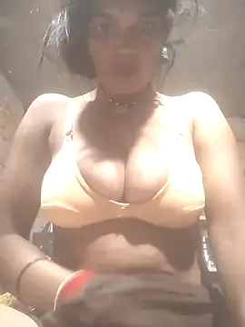 Hott cutgirl online show from 7, 11, 2025