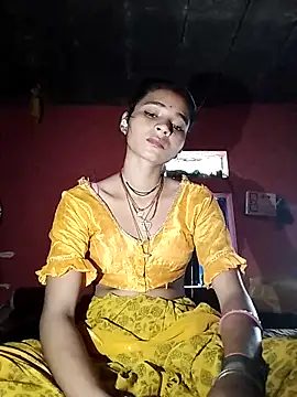 Snapshot of R_Roshni chatting on 24, 9, 2025 R Roshni online show from 24, 9, 2025