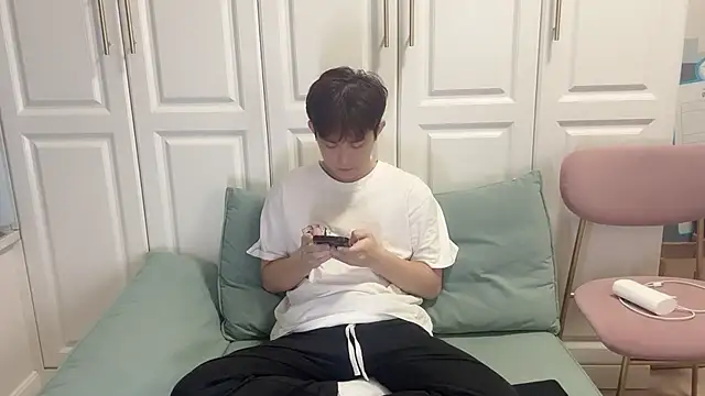 xlong00099 online show from 25, 10, 2025