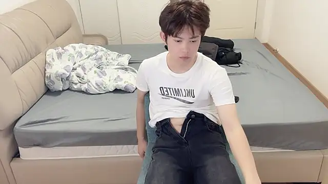 xlong00099 online show from 26, 11, 2025