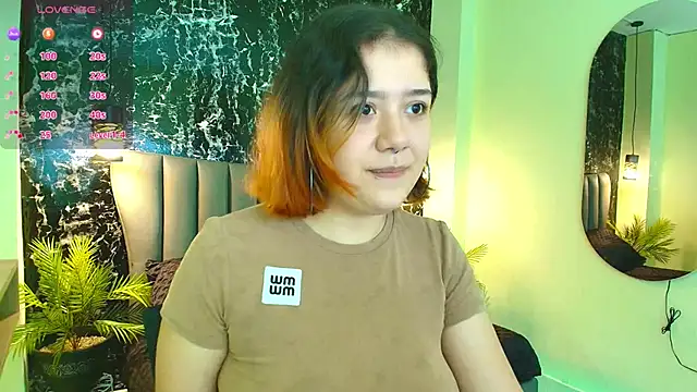 Nia-Stark online show from 6, 10, 2025