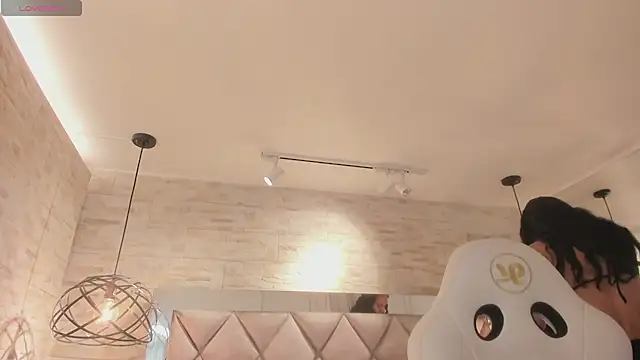 grace daviss online show from 6, 4, 2026