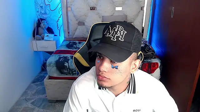 Snapshot of Skylerr_ chatting on 26, 9, 2025 Skylerr online show from 26, 9, 2025