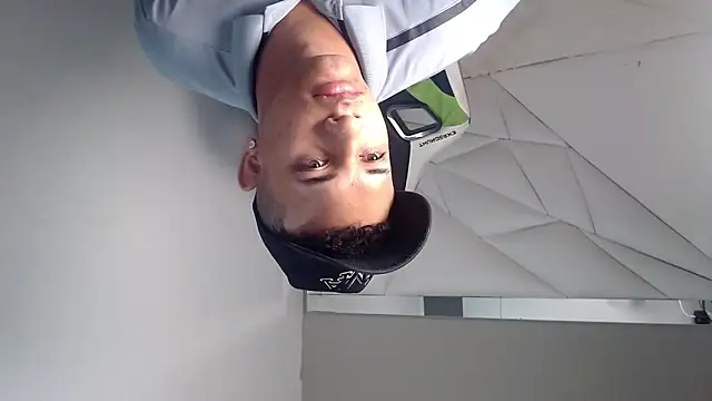 Snapshot of Skylerr_ chatting on 7, 10, 2025 Skylerr online show from 7, 10, 2025