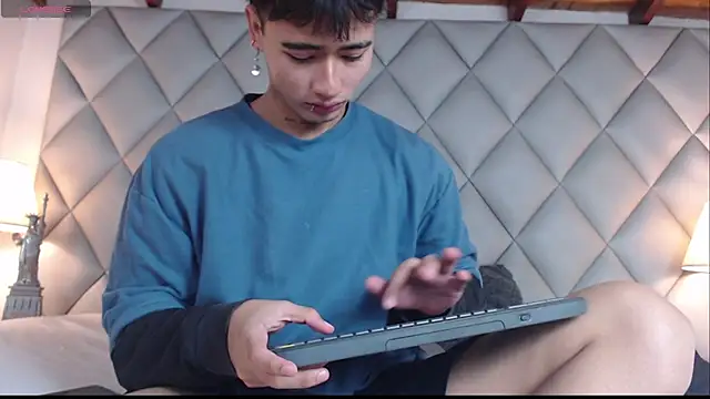 Clement Reyes online show from 16, 10, 2025