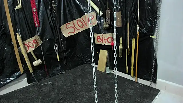 Snapshot of BDSM_MEDUZA chatting on 21, 5, 2026 BDSM MEDUZA online show from 21, 5, 2026