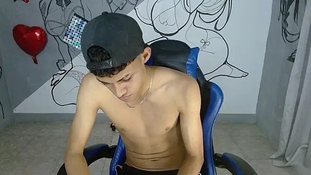 deivid bigcock1 online show from 28, 9, 2025