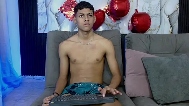 deivid bigcock1 online show from 30, 9, 2025