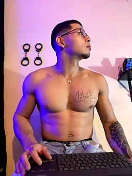 Matt your master  online show from 11, 11, 2025