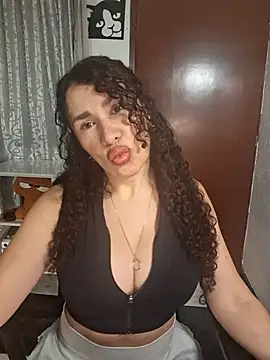 Snapshot of Lina_444 chatting on 25, 7, 2026 Lina 444 online show from 25, 7, 2026