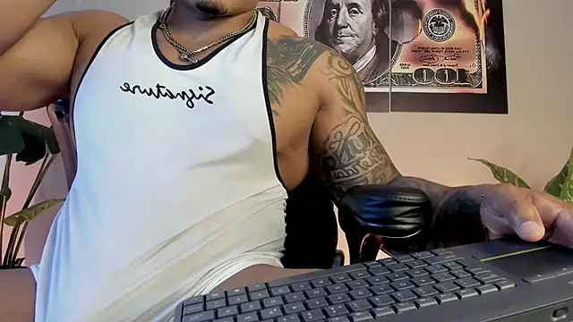 Snapshot of chrizmacgregor chatting on 3, 6, 2026 chrizmacgregor online show from 3, 6, 2026