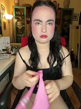Snapshot of TatianaTaylor69 chatting on 20, 5, 2026 TatianaTaylor69 online show from 20, 5, 2026