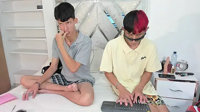 DemianSalvatore online show from 24, 10, 2025