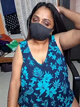 queendivya online show from 25, 5, 2026