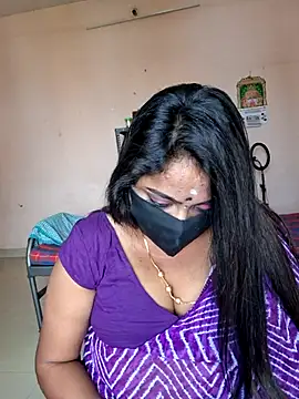 queendivya online show from 4, 6, 2026