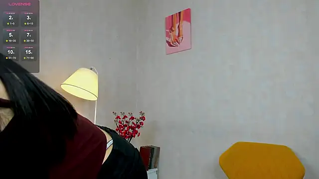  DarknessQueen online show from 5, 10, 2025