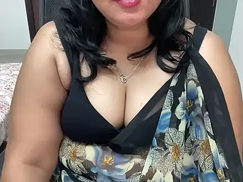 Snapshot of divya-jannu chatting on 29, 7, 2026 divya-jannu online show from 29, 7, 2026