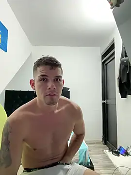 Snapshot of BooyHott_ chatting on 8, 3, 2026 BooyHott online show from 8, 3, 2026