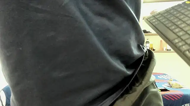 Snapshot of BooyHott_ chatting on 11, 3, 2026 BooyHott online show from 11, 3, 2026