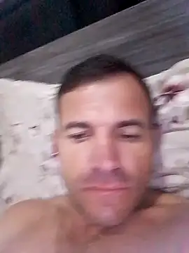 Snapshot of Claudiokkkkk chatting on 8, 2, 2026 Claudiokkkkk online show from 8, 2, 2026