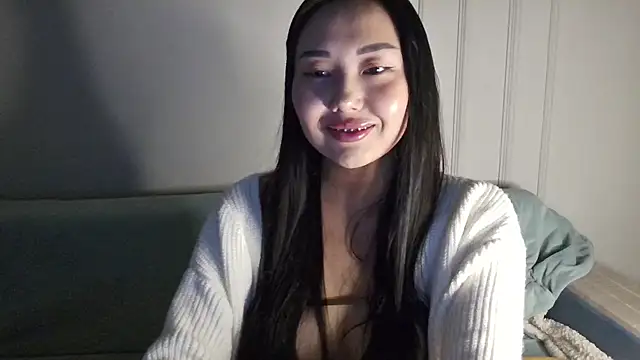 Snapshot of kkurohana chatting on 2, 10, 2025 kkurohana online show from 2, 10, 2025