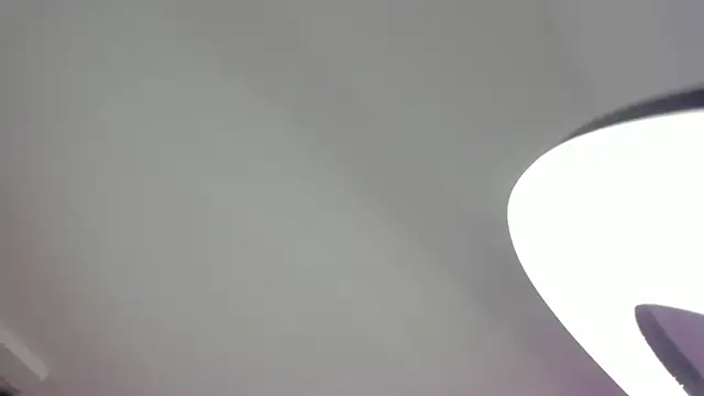 Snapshot of LuisaJonnes_ chatting on 5, 5, 2026 LuisaJonnes online show from 5, 5, 2026
