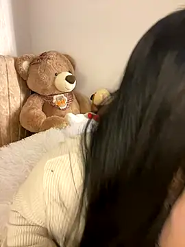 Mericute  online show from 8, 10, 2025