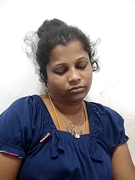 Snapshot of sweetqueen143 chatting on 31, 3, 2026 sweetqueen143 online show from 31, 3, 2026