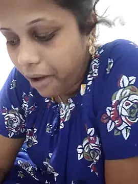 Snapshot of sweetqueen143 chatting on 10, 4, 2026 sweetqueen143 online show from 10, 4, 2026