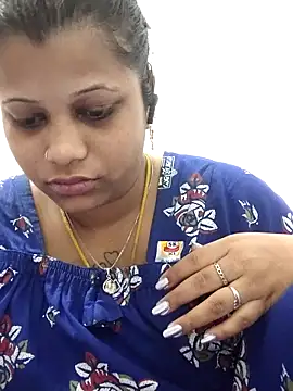 Snapshot of sweetqueen143 chatting on 11, 4, 2026 sweetqueen143 online show from 11, 4, 2026