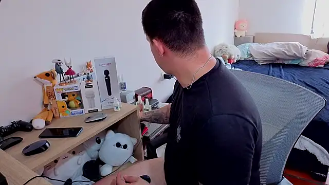 Snapshot of ryden_01 chatting on 23, 10, 2025 ryden 01 online show from 23, 10, 2025