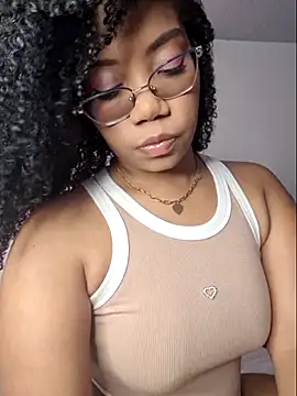 Snapshot of hottielatina chatting on 16, 11, 2025 hottielatina online show from 16, 11, 2025