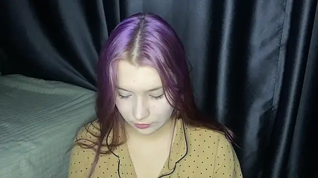 Elvira8cute online show from 23, 10, 2025