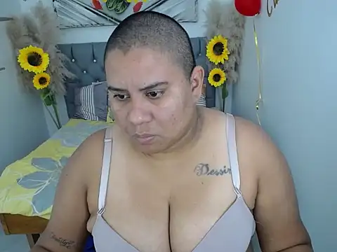 hotlesby valery online show from 21, 10, 2025