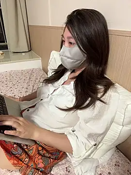 Snapshot of fioralba chatting on 24, 7, 2026 fioralba online show from 24, 7, 2026