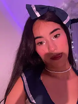 Snapshot of Rouse_Monroe chatting on 3, 8, 2026 Rouse Monroe online show from 3, 8, 2026