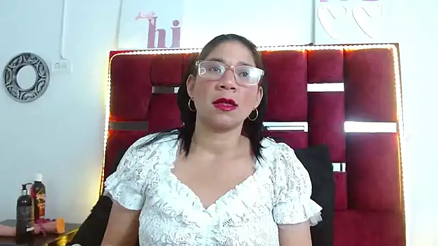 PamelaCruzThxl online show from 13, 11, 2025