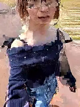 Snapshot of takusaki223 chatting on 5, 6, 2026 takusaki223 online show from 5, 6, 2026