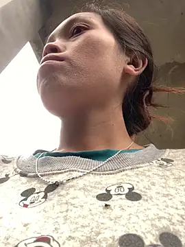 Halyy xx online show from 19, 11, 2025