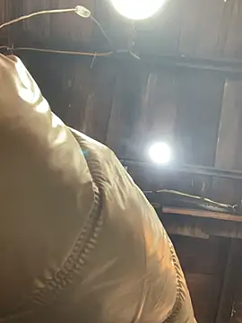 Snapshot of Halyy_xx chatting on 25, 2, 2026 Halyy xx online show from 25, 2, 2026