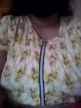 Snapshot of satthi-03 chatting on 1, 10, 2025 satthi-03 online show from 1, 10, 2025