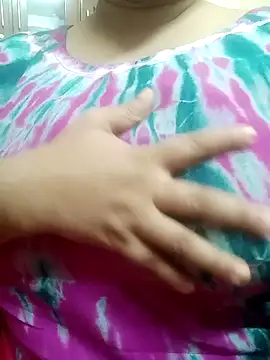 Snapshot of satthi-03 chatting on 2, 10, 2025 satthi-03 online show from 2, 10, 2025