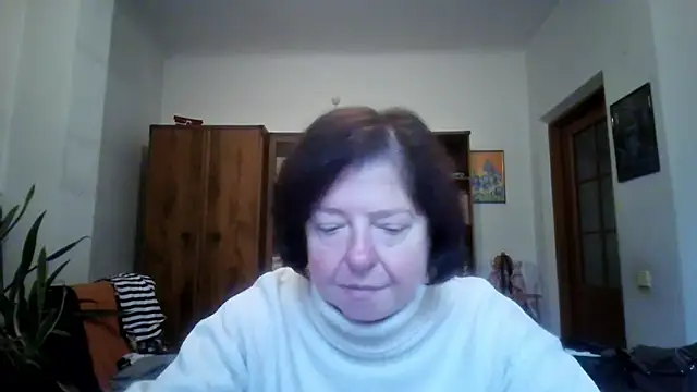 Violet Pulse online show from 27, 10, 2025