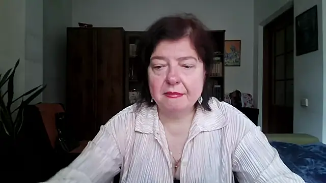 Violet Pulse online show from 11, 4, 2026