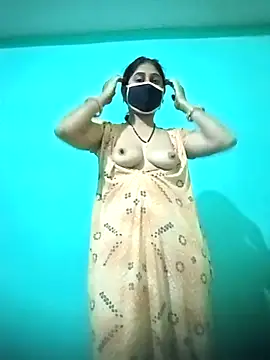 Cute-Charvii online show from 15, 2, 2026