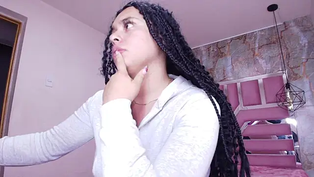 lorem adams online show from 30, 10, 2025