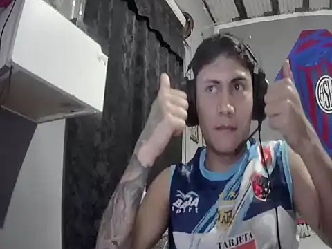 Miguel19971 online show from 15, 10, 2025