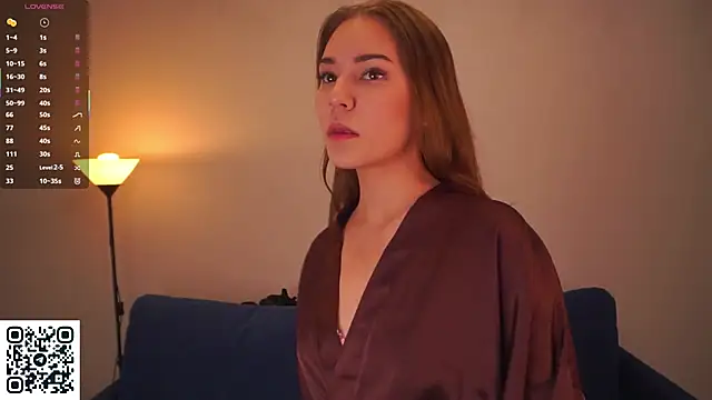 AdrianaCoenen online show from 1, 11, 2025