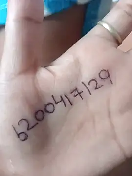 Snapshot of JassiKumari02 chatting on 25, 7, 2026 JassiKumari02 online show from 25, 7, 2026