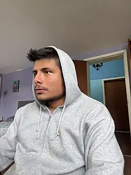 Snapshot of AnotherJuan_ chatting on 13, 10, 2025 AnotherJuan online show from 13, 10, 2025